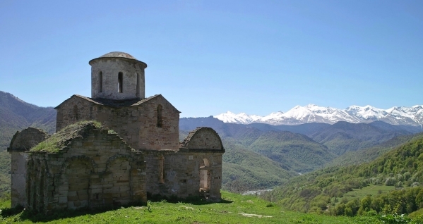 dombay-senty-church-north-caucasus-christianity.jpg